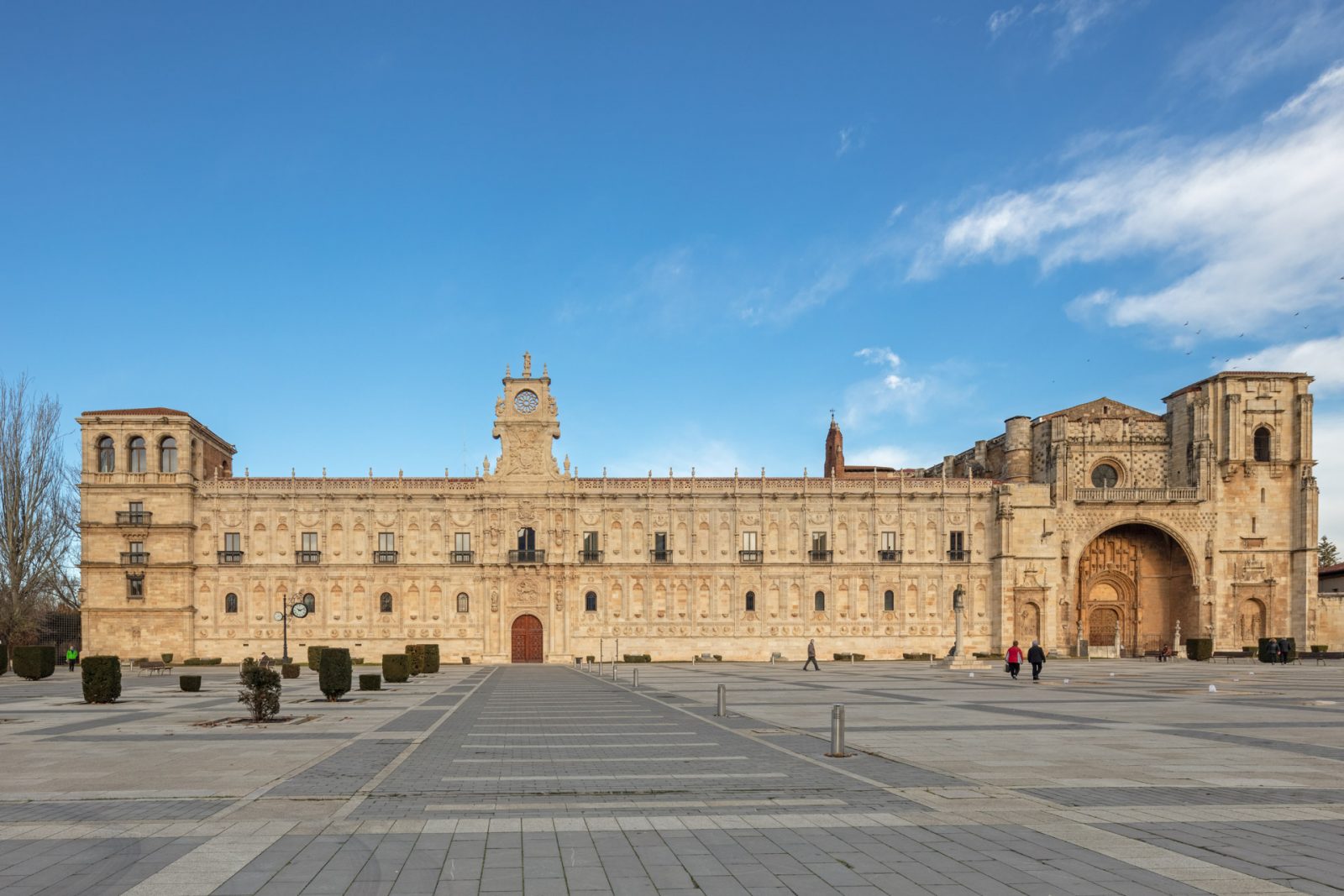 Proyecto Contract para el Parador de León