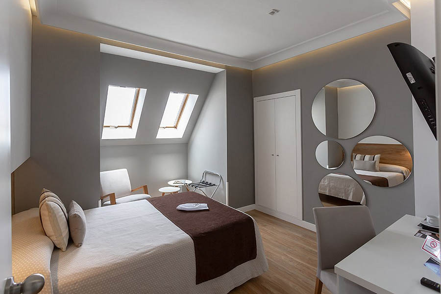 Contract Hotel Monte Carmelo Sevilla